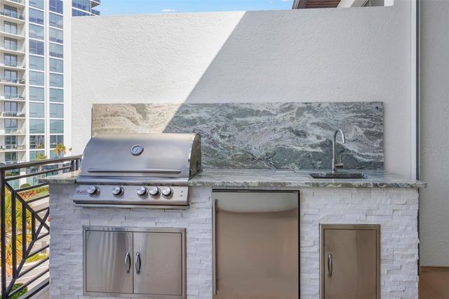 5351 BRIDGE STREET 19, Tampa, FL 33611