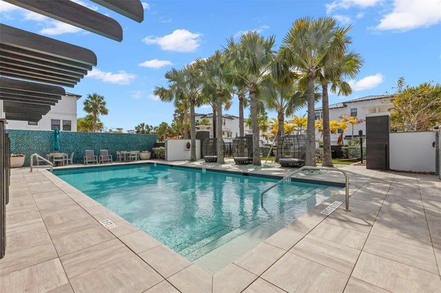 5351 BRIDGE STREET 19, Tampa, FL 33611