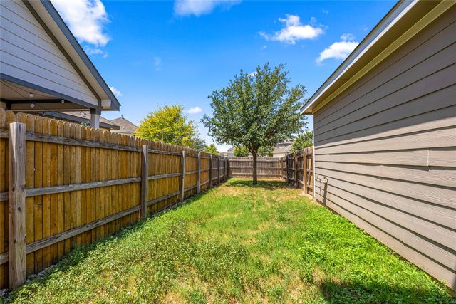 1704 Los Olivios WAY, Austin, TX 78725