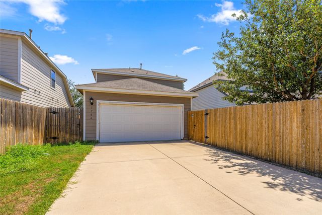 1704 Los Olivios WAY, Austin, TX 78725