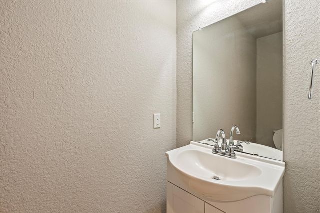 1704 Los Olivios WAY, Austin, TX 78725