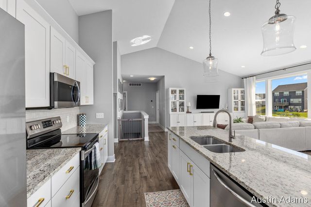 204 Ira Spring Road, Holland, MI 49423