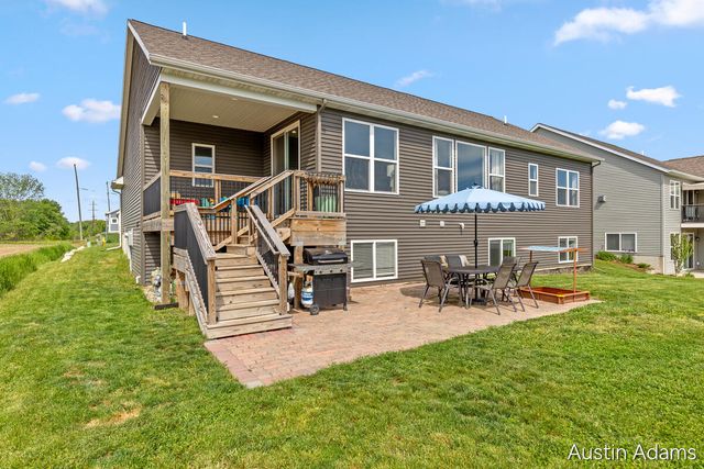 204 Ira Spring Road, Holland, MI 49423