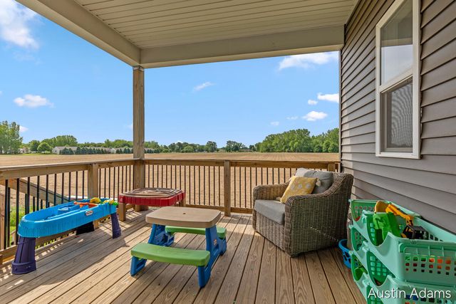 204 Ira Spring Road, Holland, MI 49423