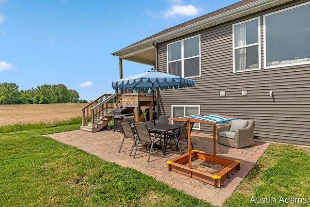 204 Ira Spring Road, Holland, MI 49423