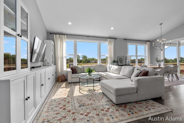 204 Ira Spring Road, Holland, MI 49423