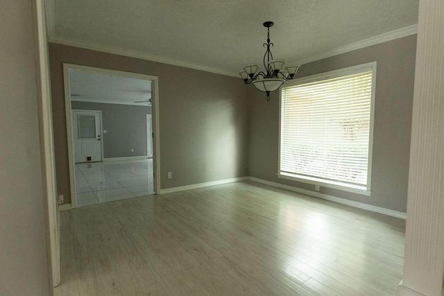 2600 Robert E Lee Dr, Deridder, LA 70634