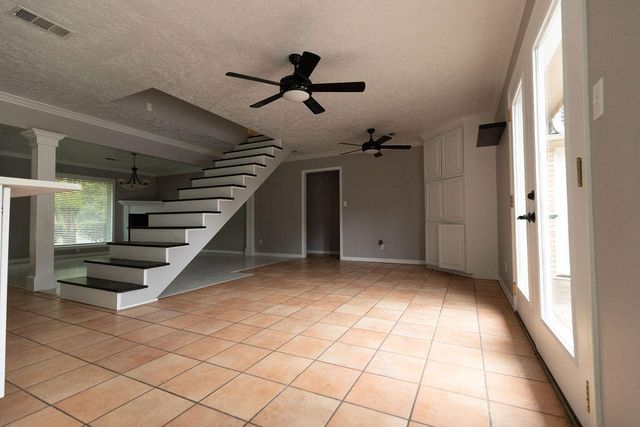 2600 Robert E Lee Dr, Deridder, LA 70634