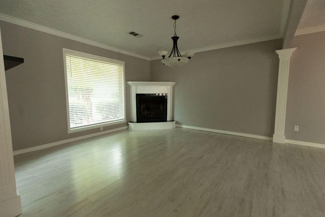 2600 Robert E Lee Dr, Deridder, LA 70634