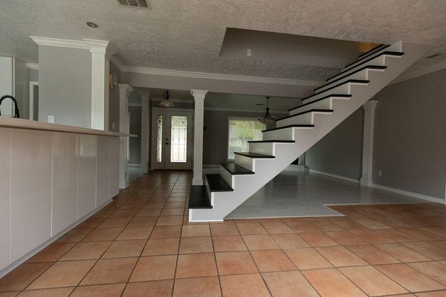 2600 Robert E Lee Dr, Deridder, LA 70634