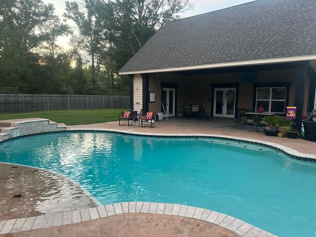 2600 Robert E Lee Dr, Deridder, LA 70634