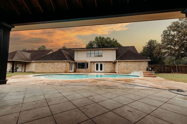 2600 Robert E Lee Dr, Deridder, LA 70634