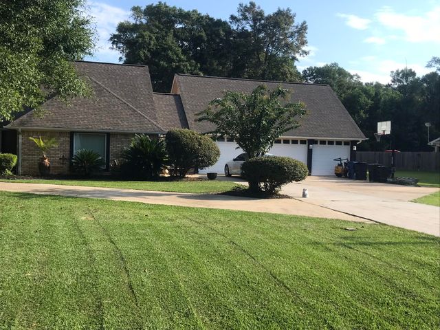 2600 Robert E Lee Dr, Deridder, LA 70634