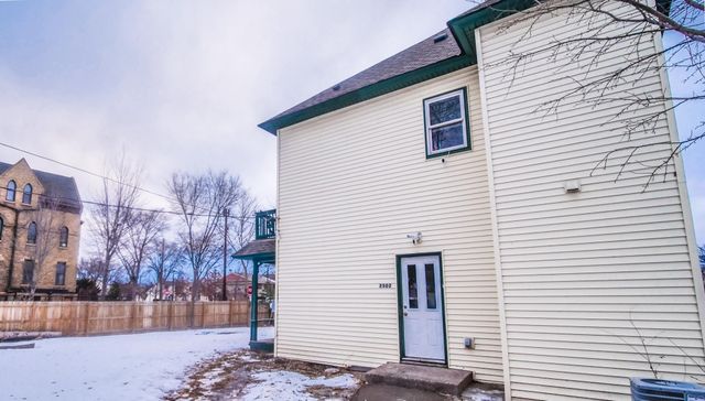 2502 18th Avenue S, Minneapolis, MN 55404
