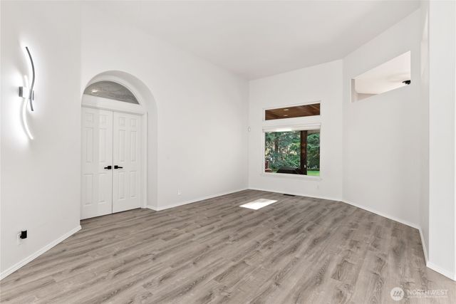 7094 SW Dundee Court, Port Orchard, WA 98367