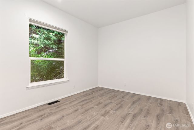 7094 SW Dundee Court, Port Orchard, WA 98367