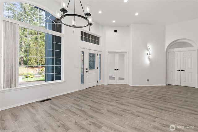 7094 SW Dundee Court, Port Orchard, WA 98367