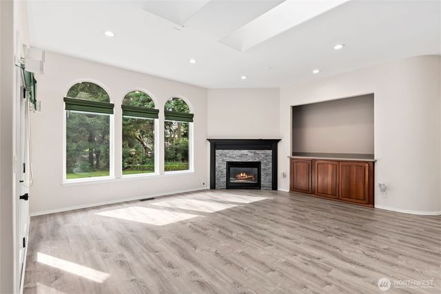 7094 SW Dundee Court, Port Orchard, WA 98367