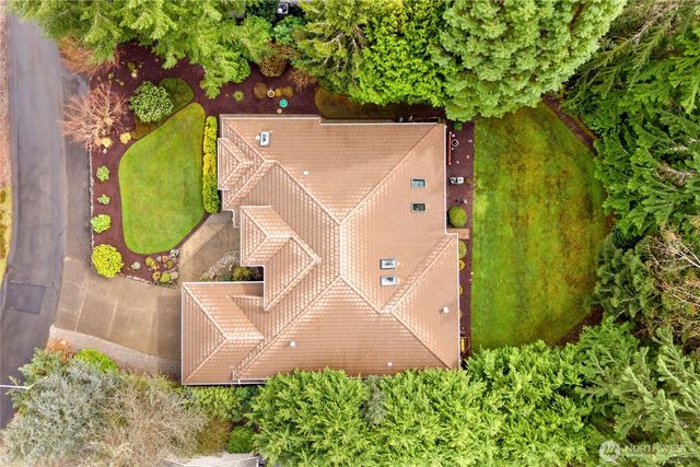 7094 SW Dundee Court, Port Orchard, WA 98367