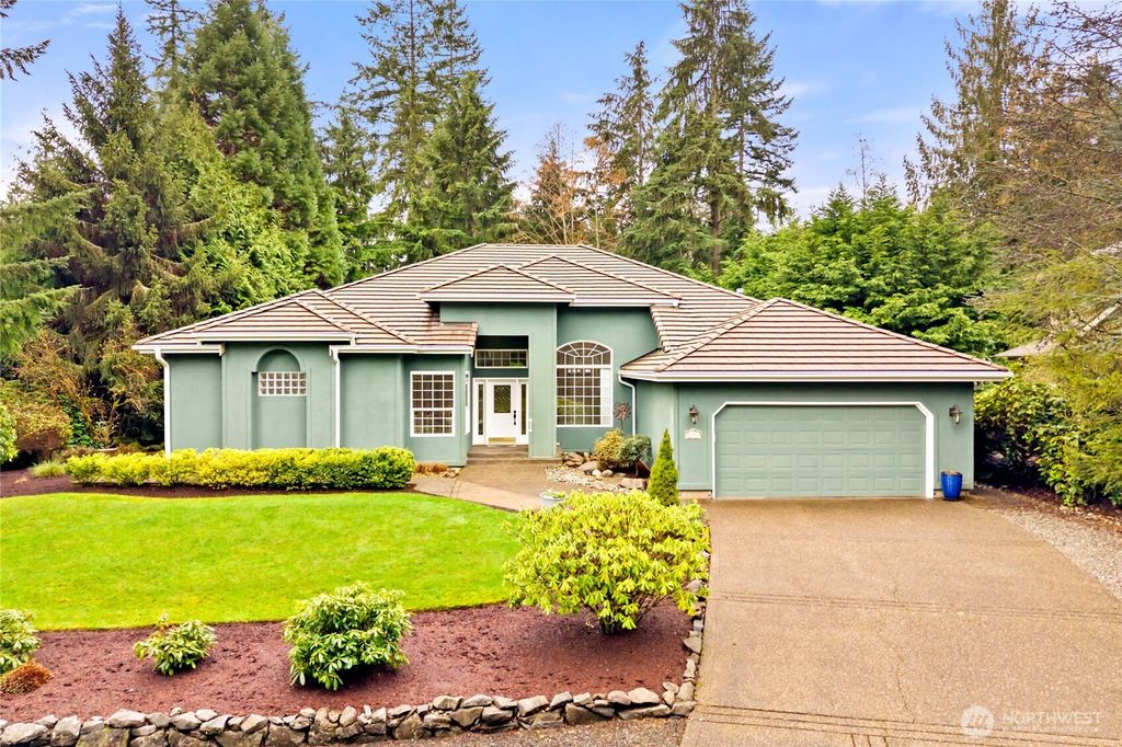7094 SW Dundee Court, Port Orchard, WA 98367
