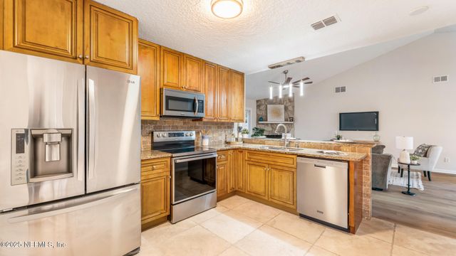 13118 ANNANDALE Drive S, Jacksonville, FL 32225