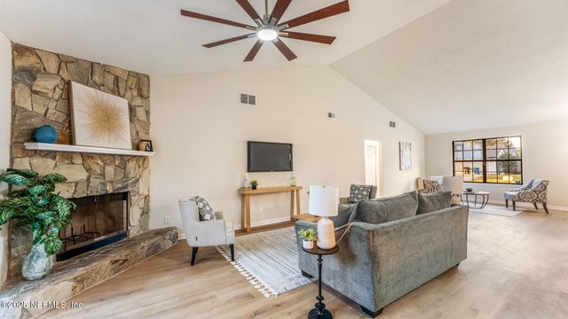 13118 ANNANDALE Drive S, Jacksonville, FL 32225