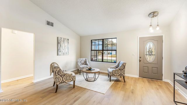 13118 ANNANDALE Drive S, Jacksonville, FL 32225