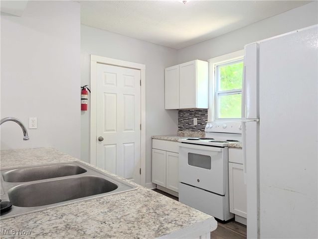 82 Detroit Street, Akron, OH 44305