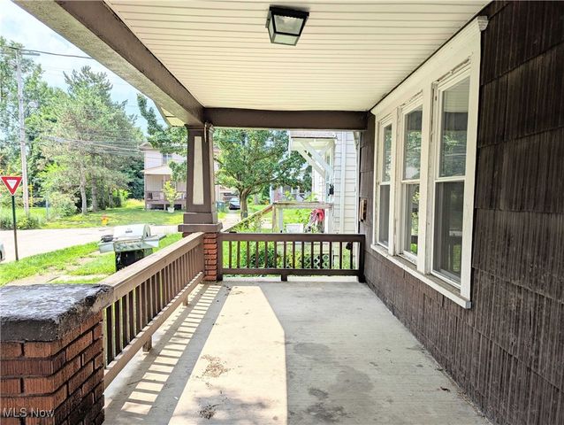 82 Detroit Street, Akron, OH 44305