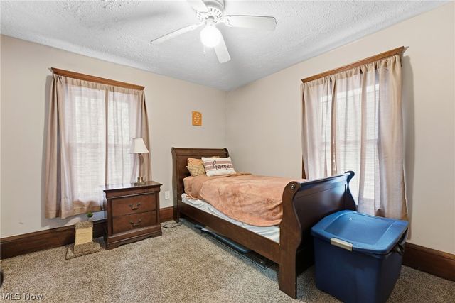2240 12th Street SW, Akron, OH 44314