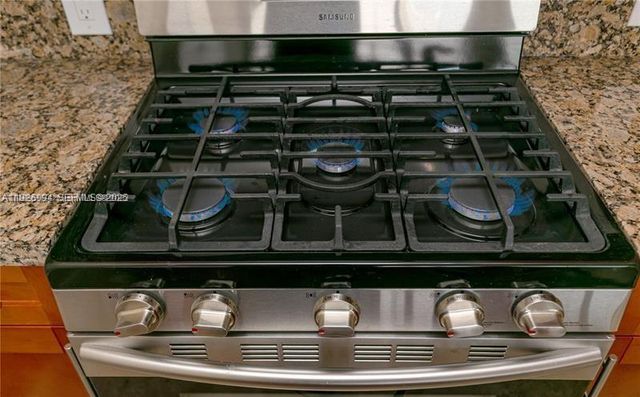 2030 S Ocean Dr 2225, Hallandale Beach, FL 33009