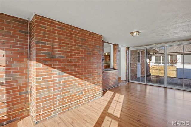 1400 Norman Place, Warson Woods, MO 63122