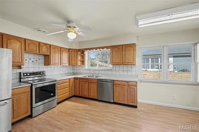 1400 Norman Place, Warson Woods, MO 63122