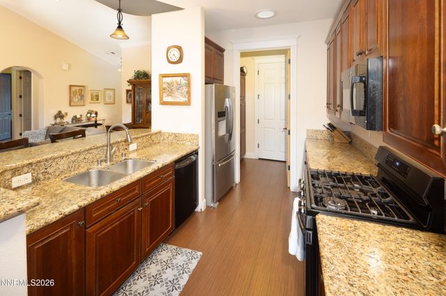 1202 W Cottage Loop, Gardnerville, NV 89460