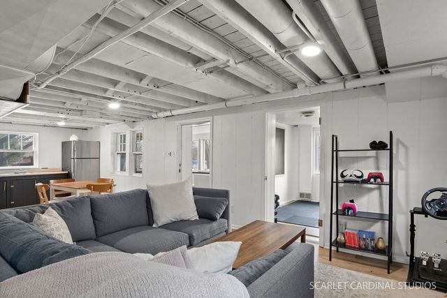 705 Spring Beach Way, Cary, IL 60013