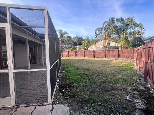 9224 SUNFLOWER DR, Tampa, FL 33647