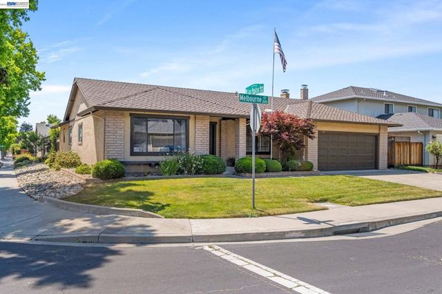 3006 Melbourne Ct, Pleasanton, CA 94588