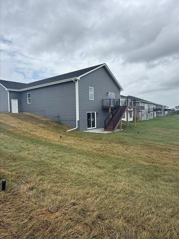 1695 20th Avenue SE, Altoona, IA 50009