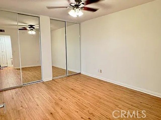5520 Owensmouth Avenue 115, Woodland Hills, CA 91367
