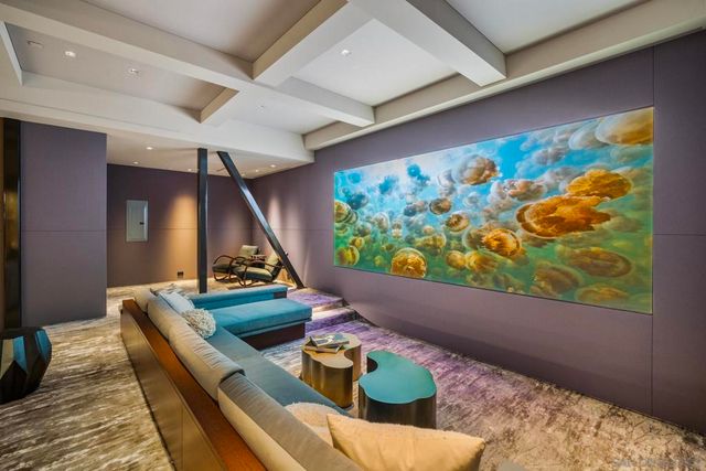 1230 Neptune Ave, Encinitas, CA 92024