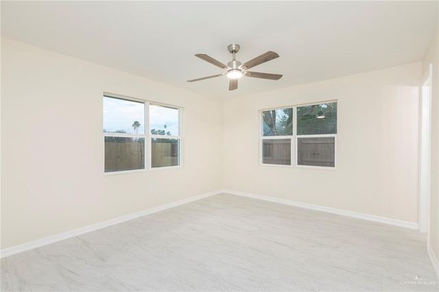 910 W 12th Street, San Juan, TX 78589