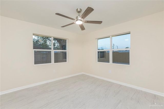 910 W 12th Street, San Juan, TX 78589