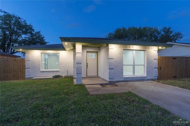 910 W 12th Street, San Juan, TX 78589