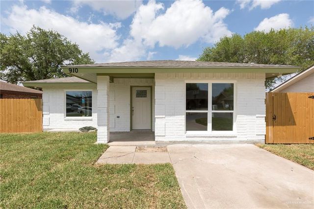 910 W 12th Street, San Juan, TX 78589