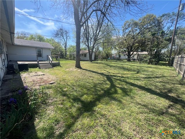 1324 N 60th Street, Waco, TX 76710