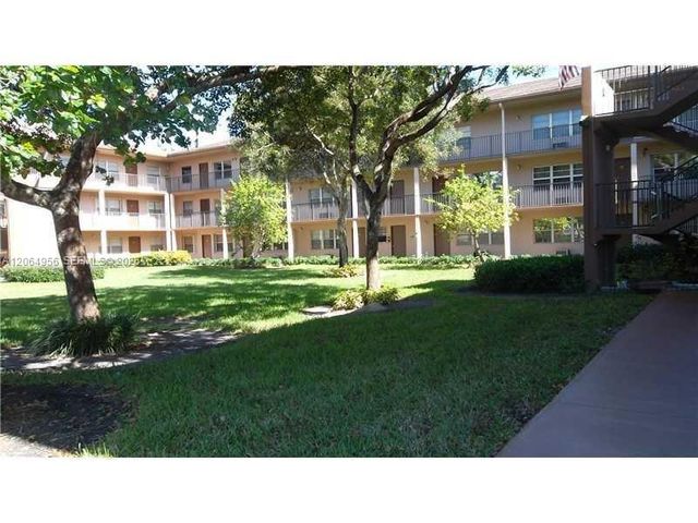 151 SW 135th Terrace 109T, Pembroke Pines, FL 33027