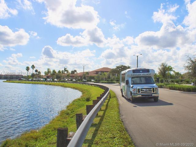 151 SW 135th Terrace 109T, Pembroke Pines, FL 33027