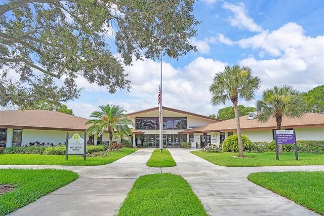 151 SW 135th Terrace 109T, Pembroke Pines, FL 33027