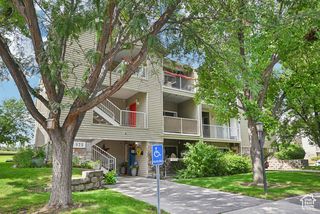 975 W LITTLE RIVER WAY #1, South Salt Lake, UT 84119