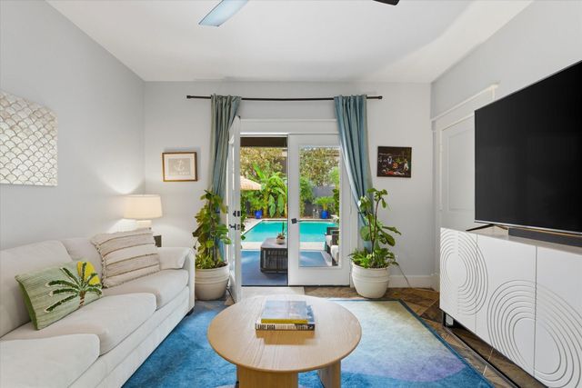 4011 Feagan Street, Houston, TX 77007